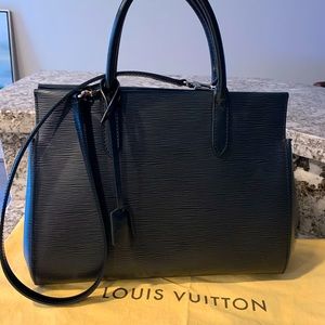 AUTHENTIC Louis Vuitton Epi Leather Marly MM